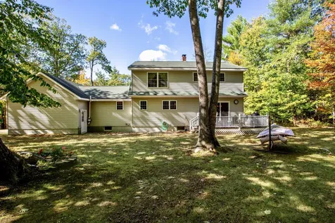 11 Brooke Lane New Gloucester ME 04260