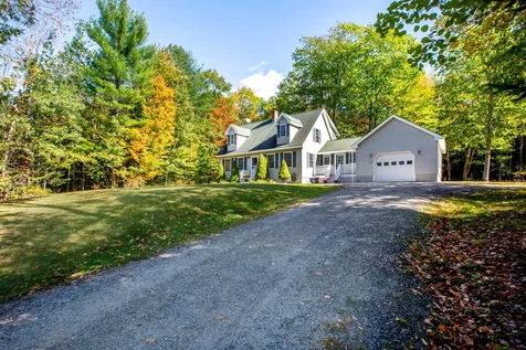 11 Brooke Lane New Gloucester ME 04260