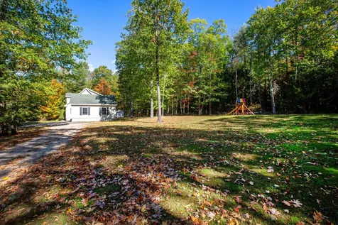 11 Brooke Lane New Gloucester ME 04260