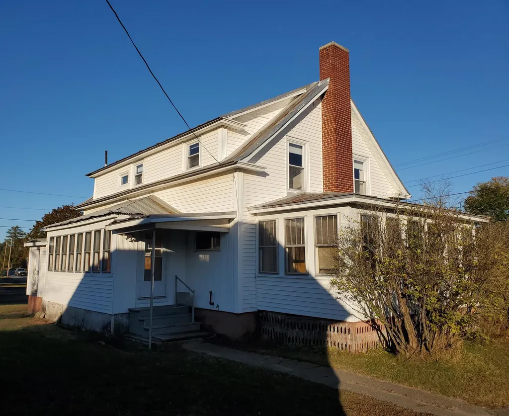 234 North Avenue Skowhegan ME 04976