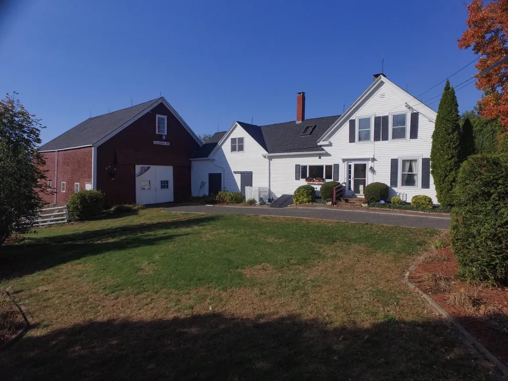 1012 Middle Road Warren ME 04864