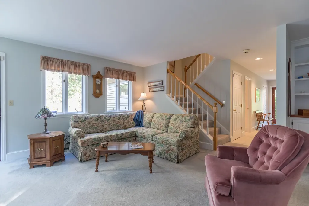 1 Juneberry Court Yarmouth ME 04096