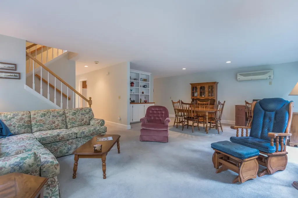 1 Juneberry Court Yarmouth ME 04096