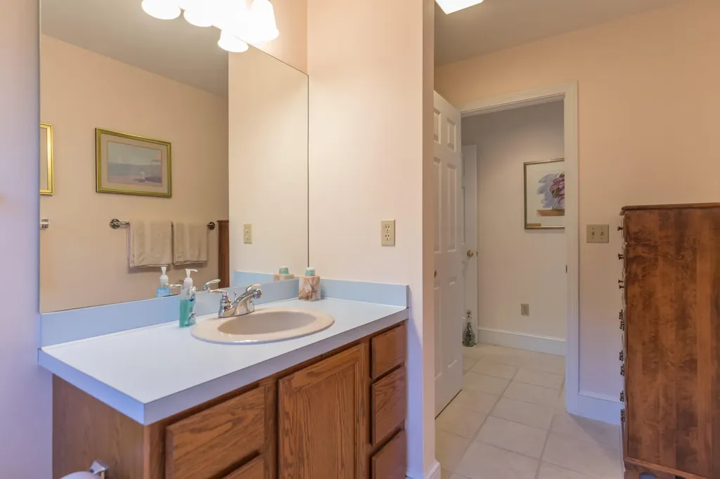 1 Juneberry Court Yarmouth ME 04096