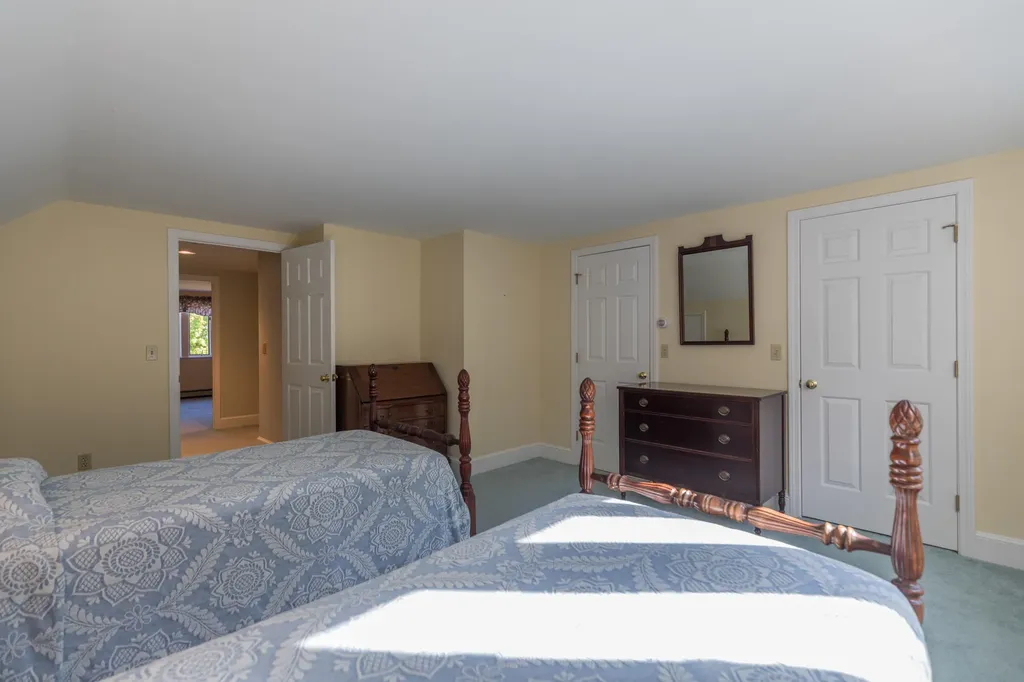1 Juneberry Court Yarmouth ME 04096
