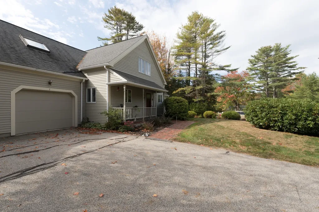 1 Juneberry Court Yarmouth ME 04096
