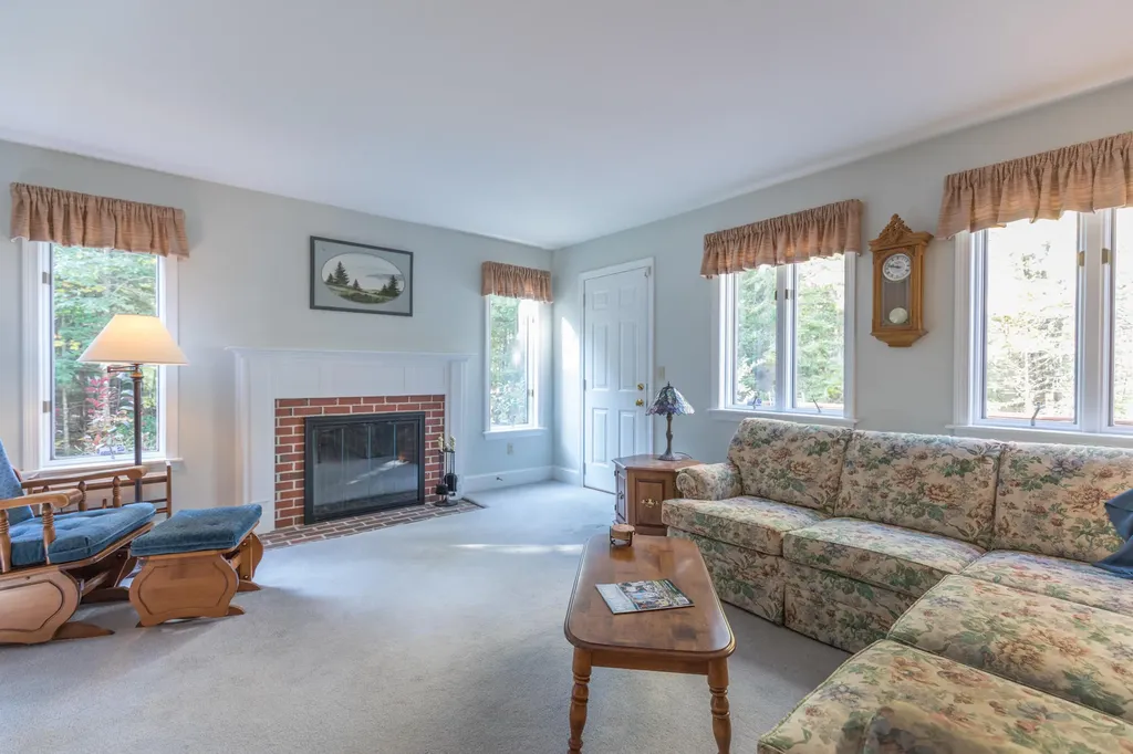 1 Juneberry Court Yarmouth ME 04096