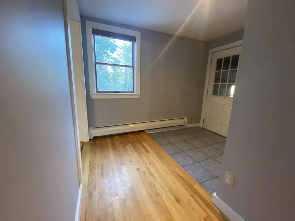 17 Bryant Street Bristol ME 04539