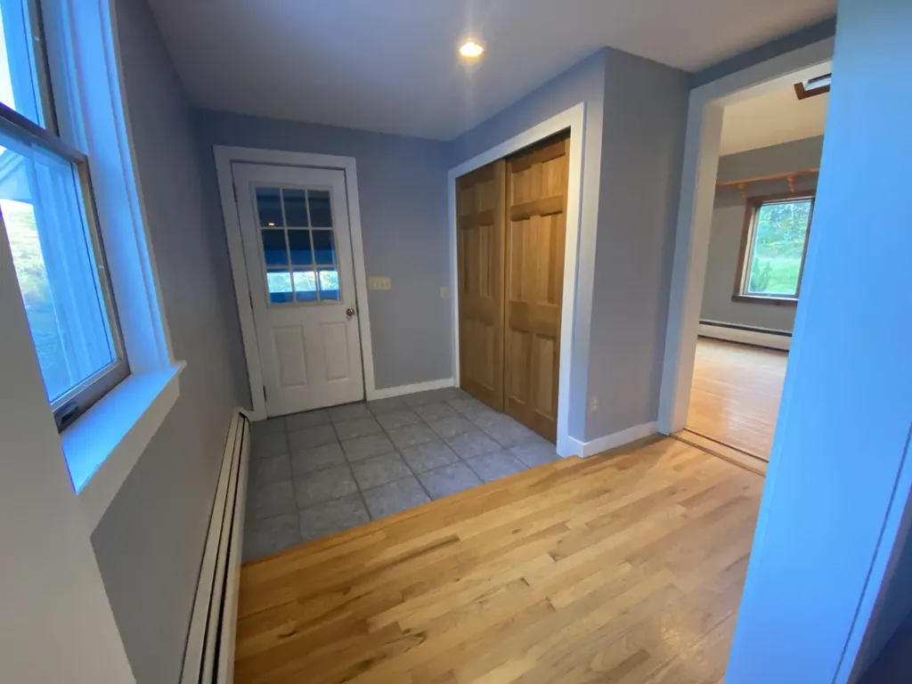 17 Bryant Street Bristol ME 04539