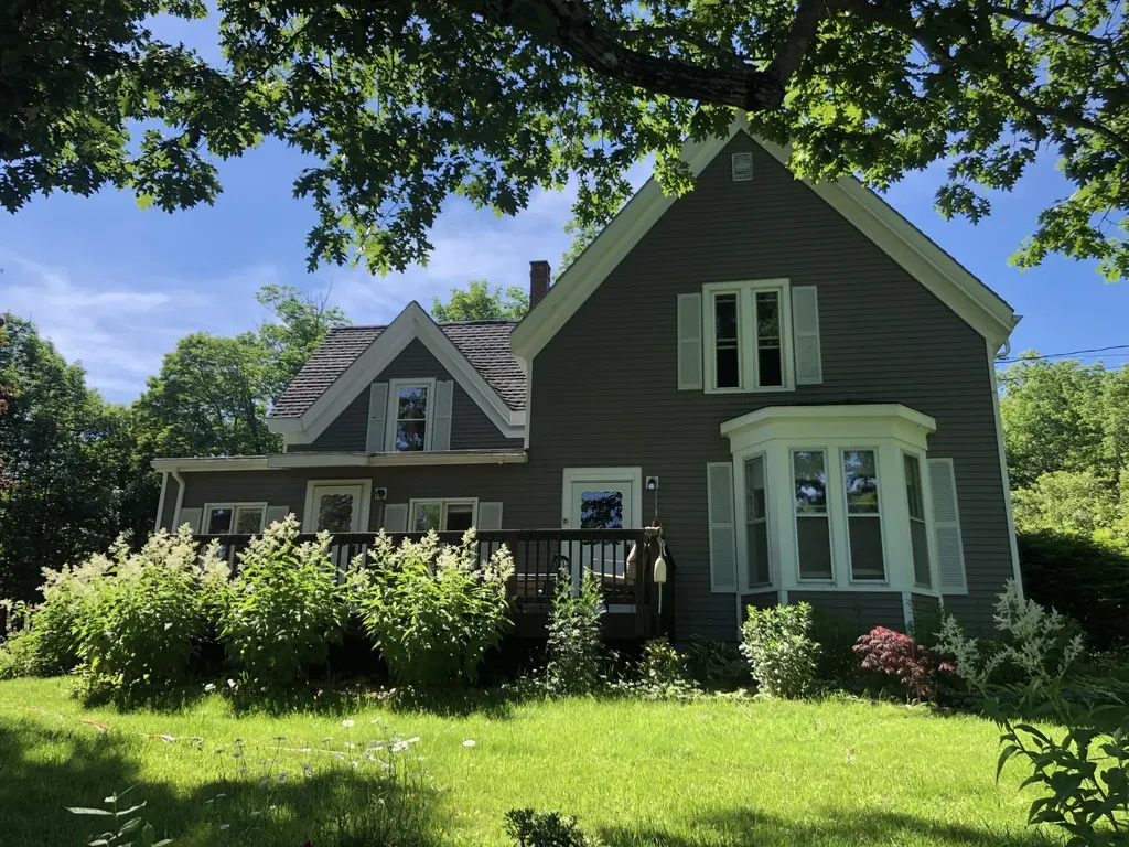 17 W Meadow Road Rockland ME 04841
