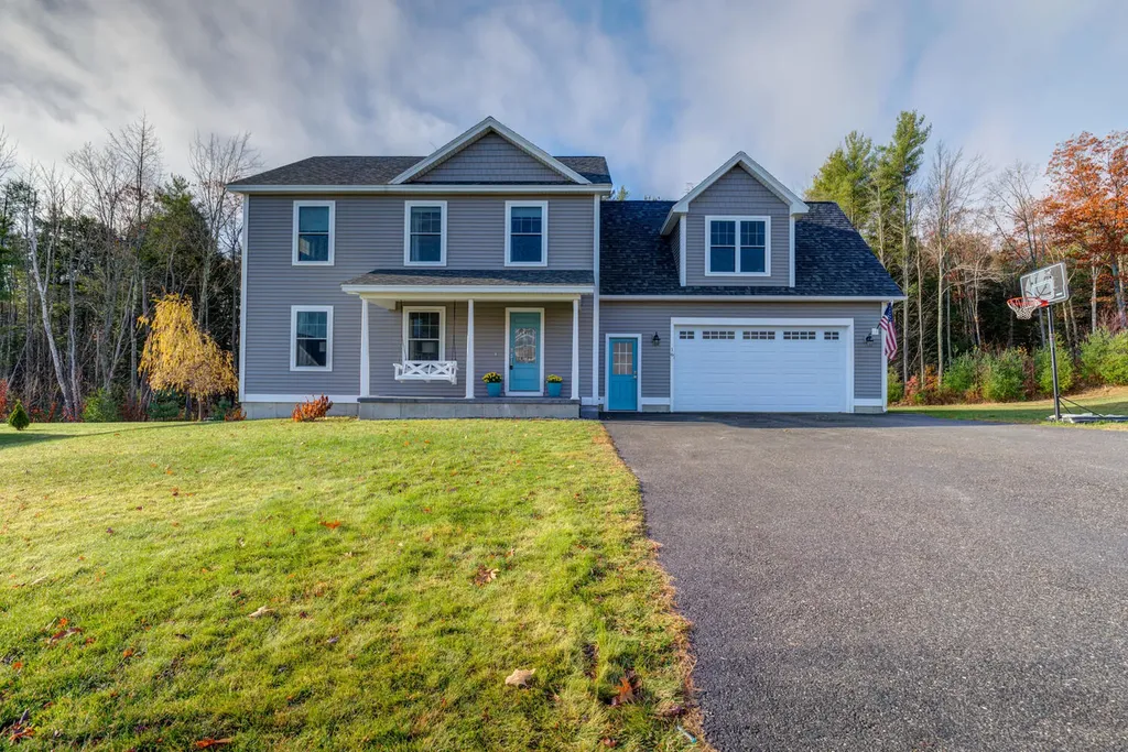 16 Trailside Circle Saco ME 04072