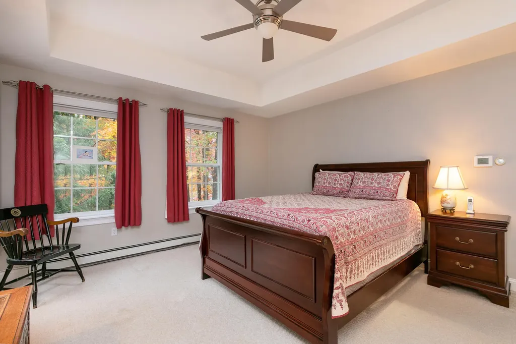 9 Heritage Lane Scarborough ME 04074
