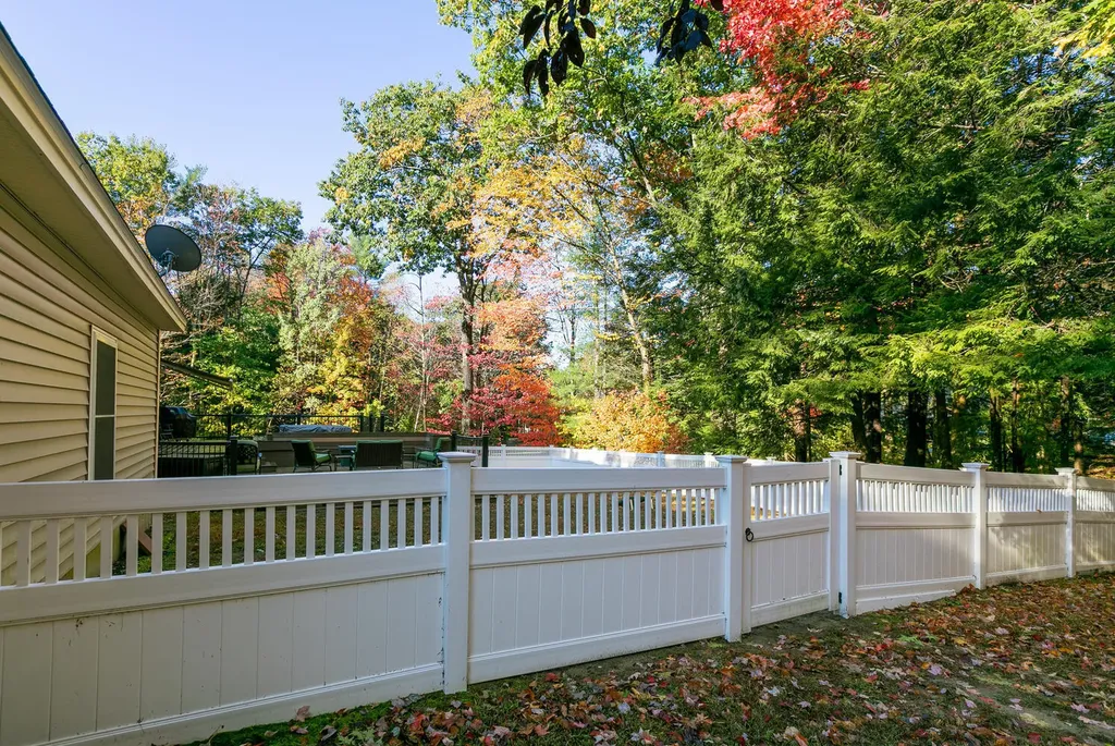 9 Heritage Lane Scarborough ME 04074
