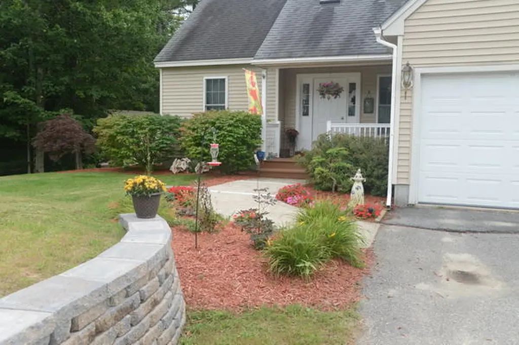 70 Wedgewood Drive Saco ME 04072