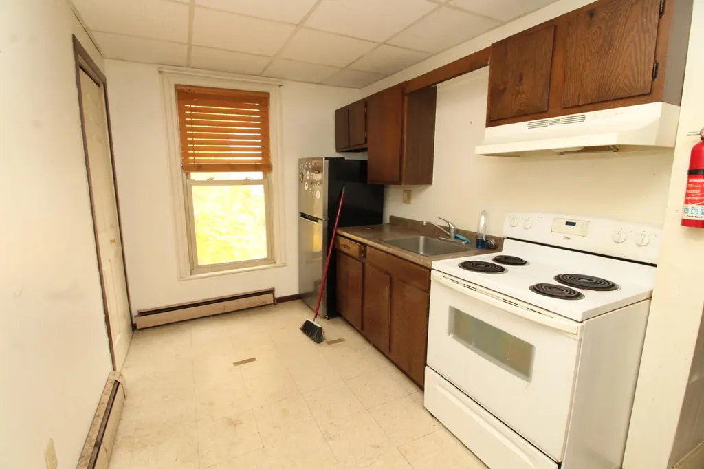 20 Boynton Street Bangor ME 04401
