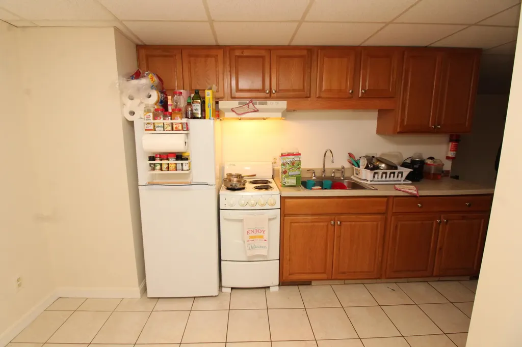20 Boynton Street Bangor ME 04401