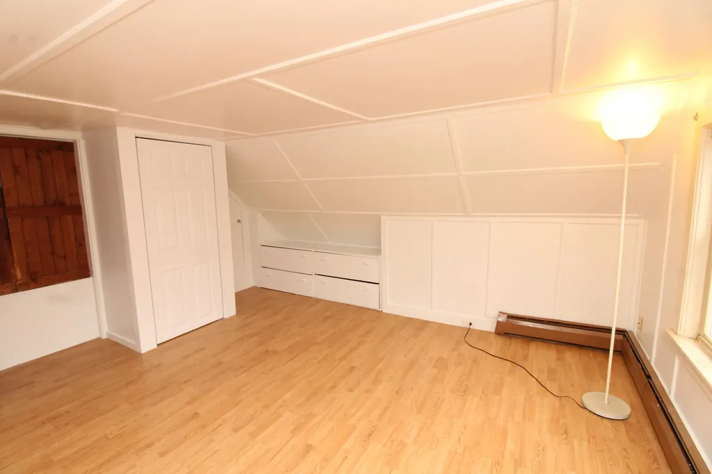 20 Boynton Street Bangor ME 04401
