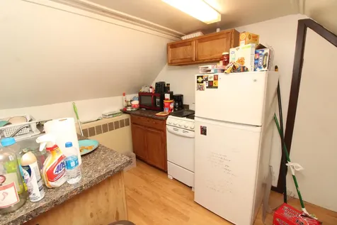 20 Boynton Street Bangor ME 04401