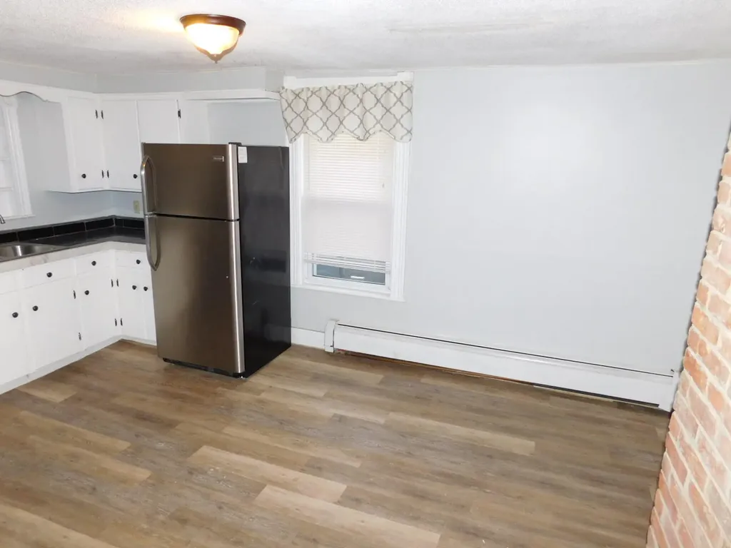 318 Grove Street Bangor ME 04401