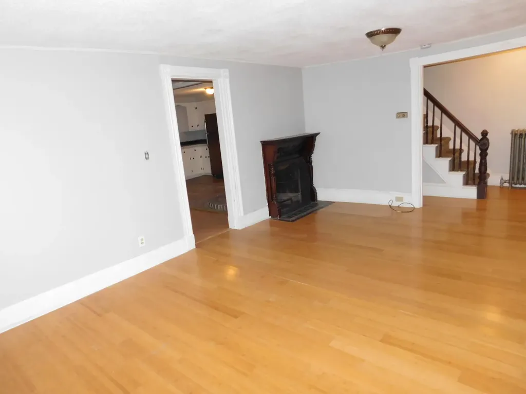 318 Grove Street Bangor ME 04401
