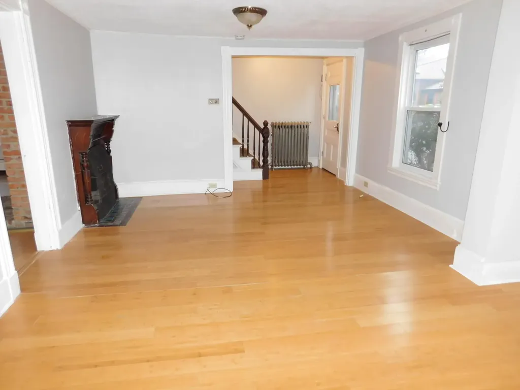 318 Grove Street Bangor ME 04401