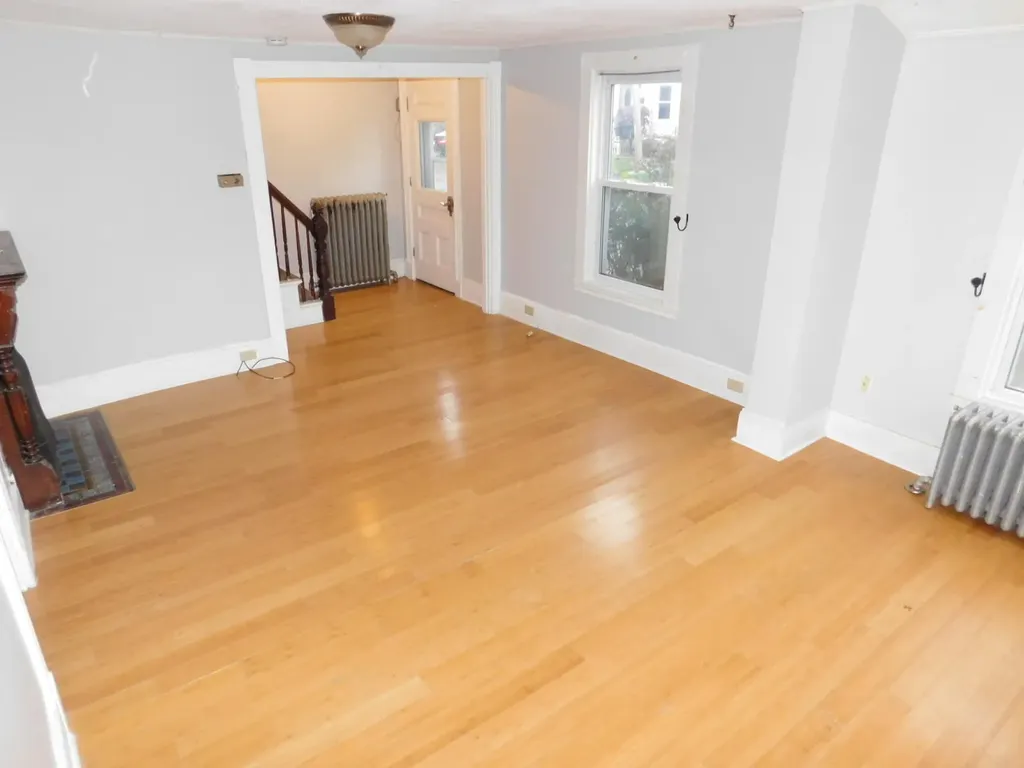 318 Grove Street Bangor ME 04401