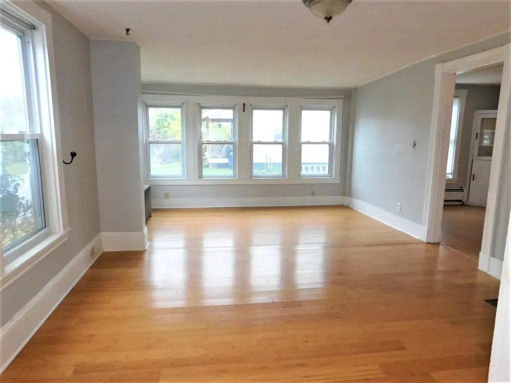 318 Grove Street Bangor ME 04401