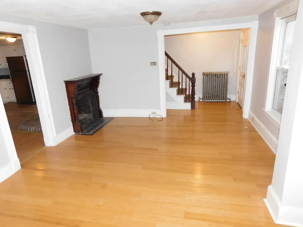 318 Grove Street Bangor ME 04401