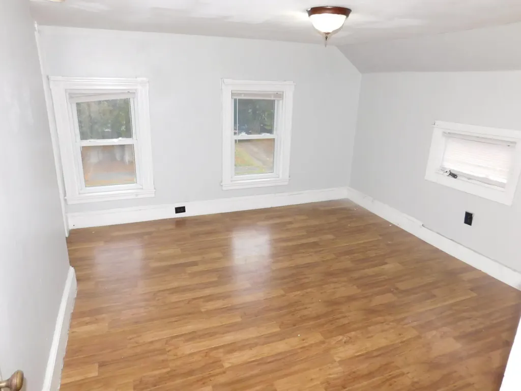 318 Grove Street Bangor ME 04401