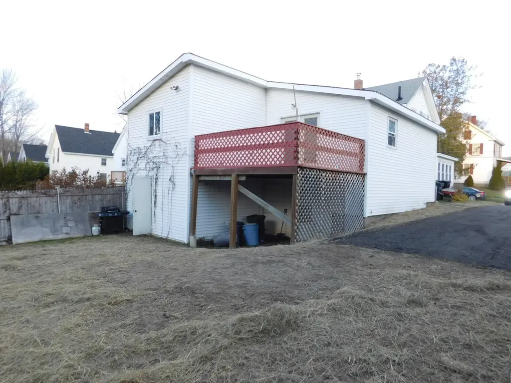 318 Grove Street Bangor ME 04401