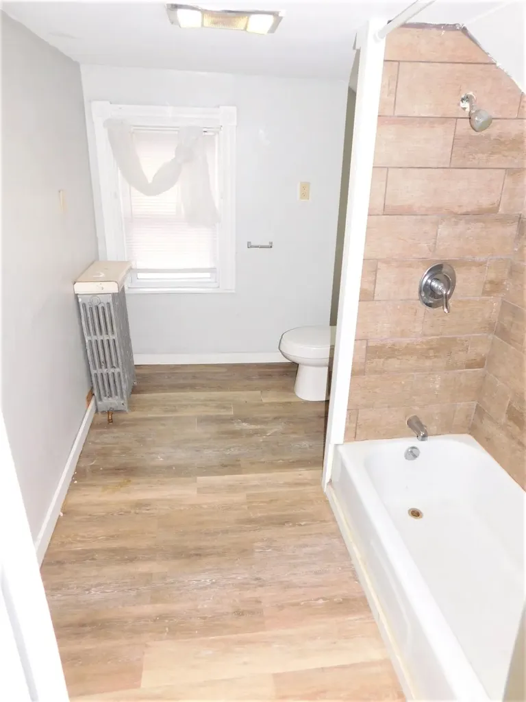 318 Grove Street Bangor ME 04401