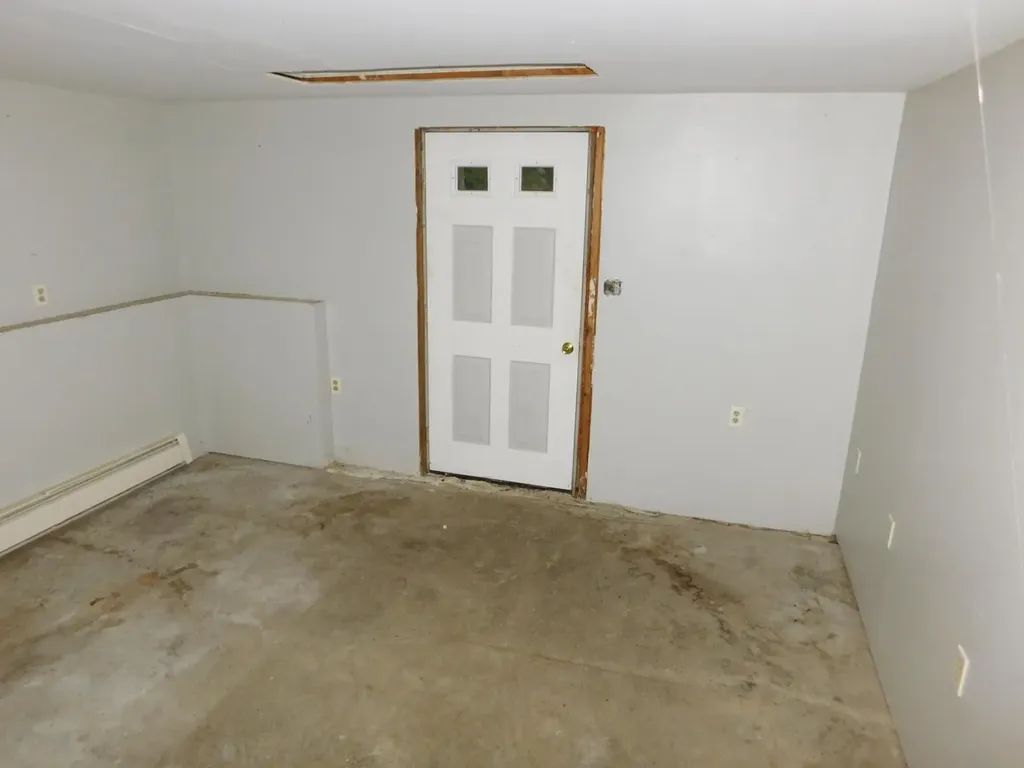 318 Grove Street Bangor ME 04401