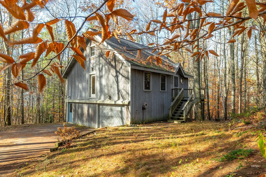 56 William Glen Drive Camden ME 04843
