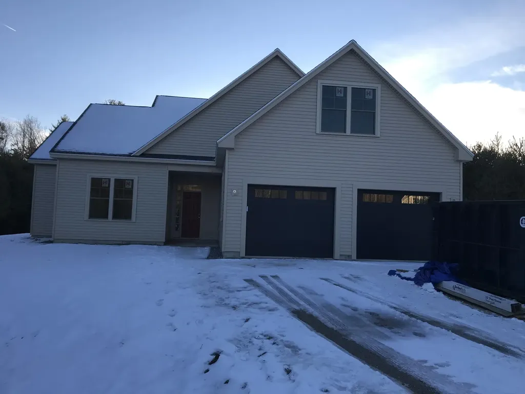 5 Stonewall Lane Saco ME 04072