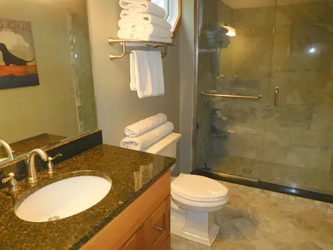 165 West Shore Road Auburn ME 04210