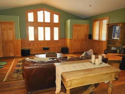 165 West Shore Road Auburn ME 04210