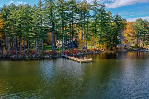 165 West Shore Road Auburn ME 04210