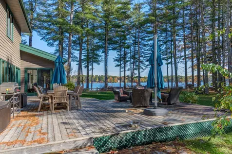 165 West Shore Road Auburn ME 04210