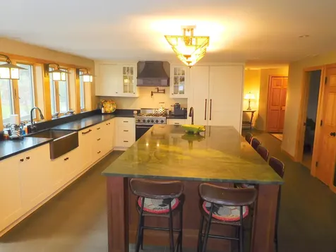 165 West Shore Road Auburn ME 04210