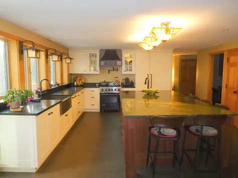 165 West Shore Road Auburn ME 04210
