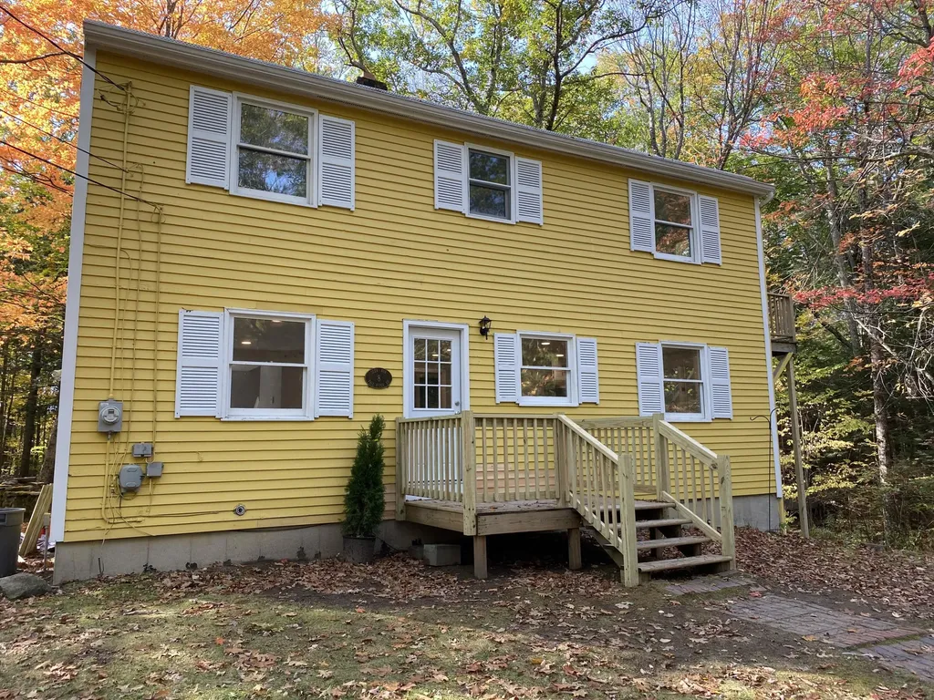 8 Fall Ridge Road Windham ME 04062