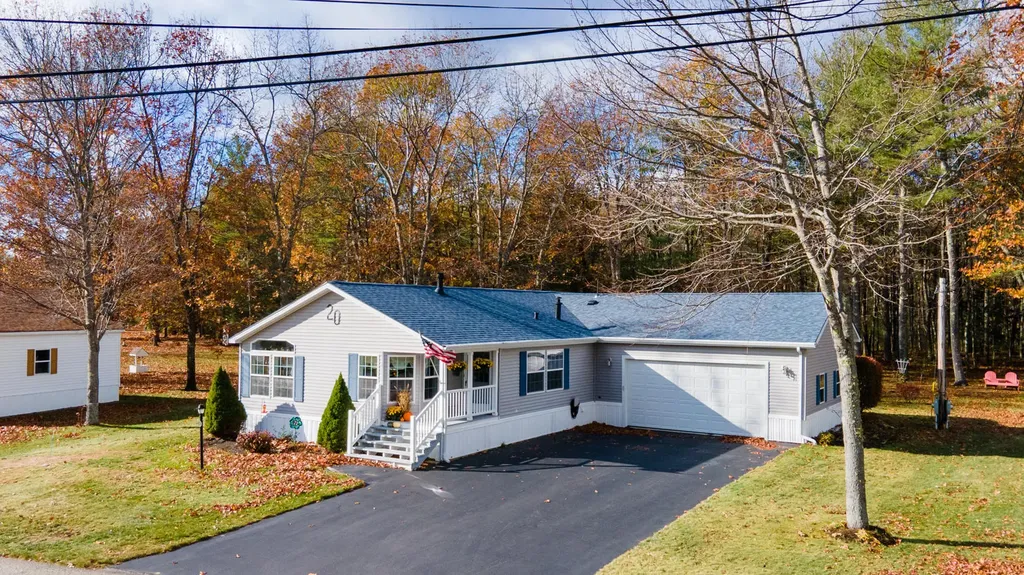 20 Candlewood Drive Lyman ME 04002