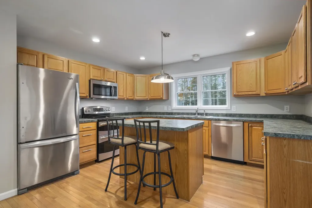 154 Arboretum Park Drive Warren ME 04864
