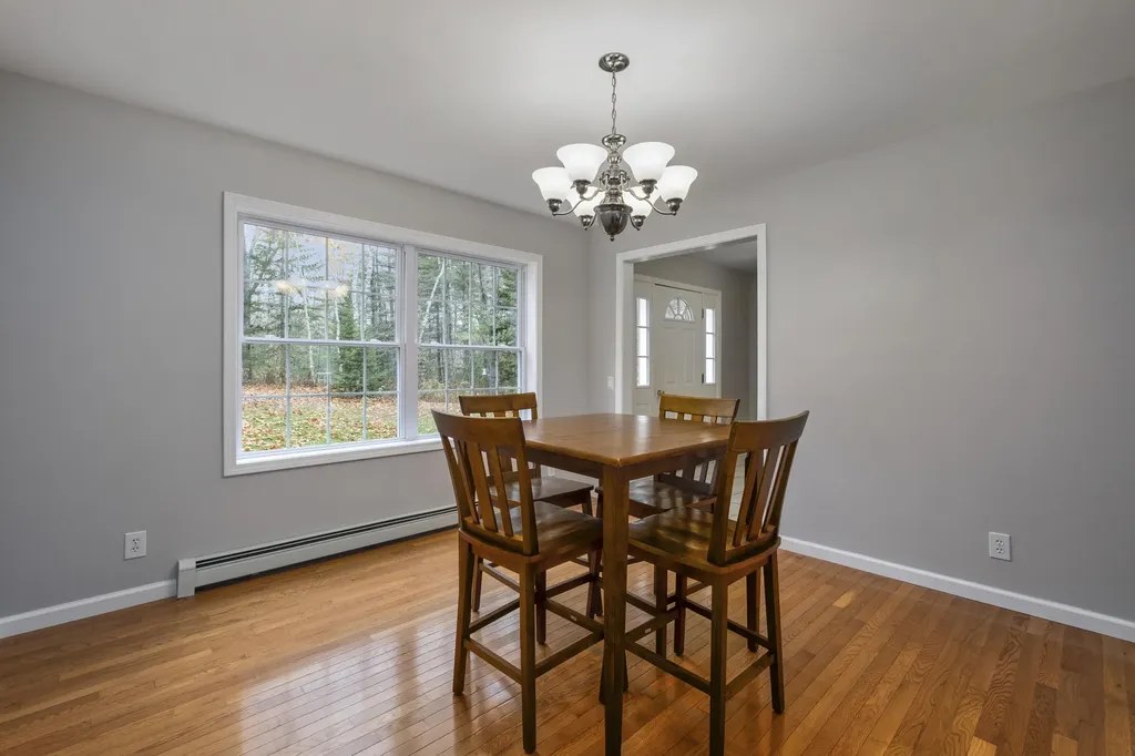 154 Arboretum Park Drive Warren ME 04864