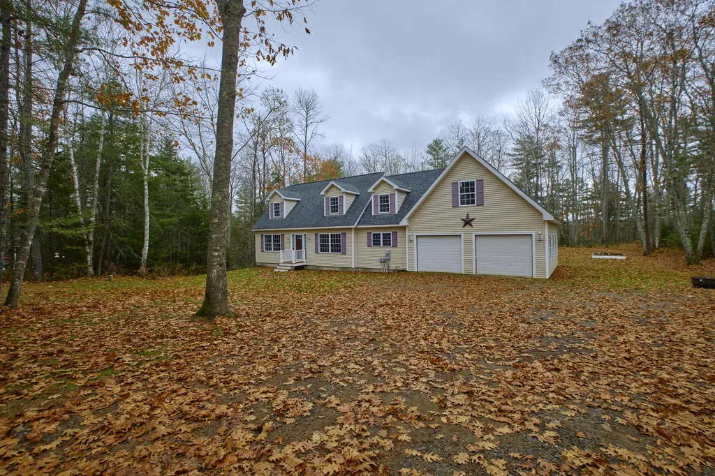 154 Arboretum Park Drive Warren ME 04864