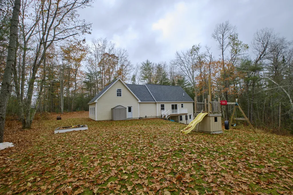 154 Arboretum Park Drive Warren ME 04864