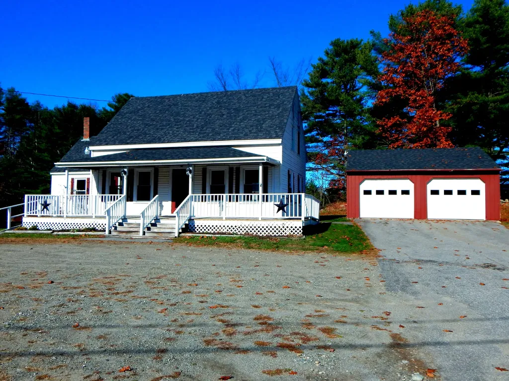 14 Washington Road Waldoboro ME 04572