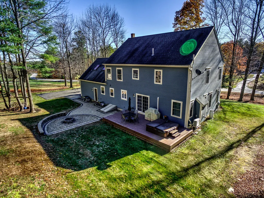 25 Pheasant Lane Gorham ME 04038