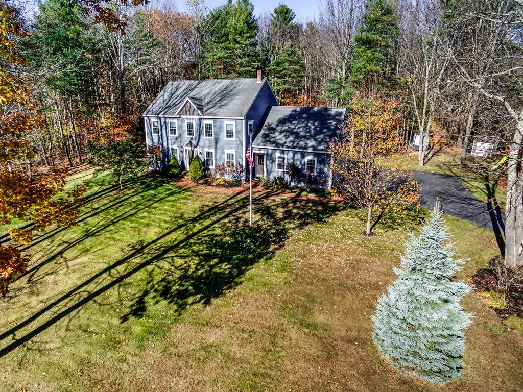 25 Pheasant Lane Gorham ME 04038