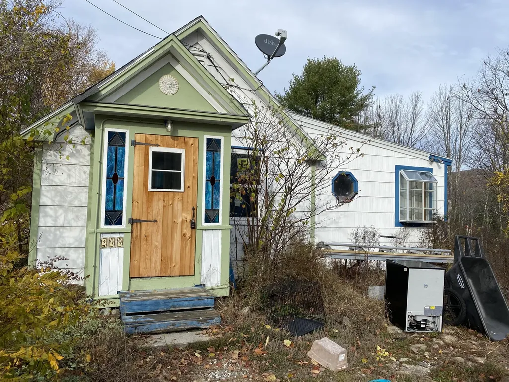 299 New Settlement Road Hiram ME 04041
